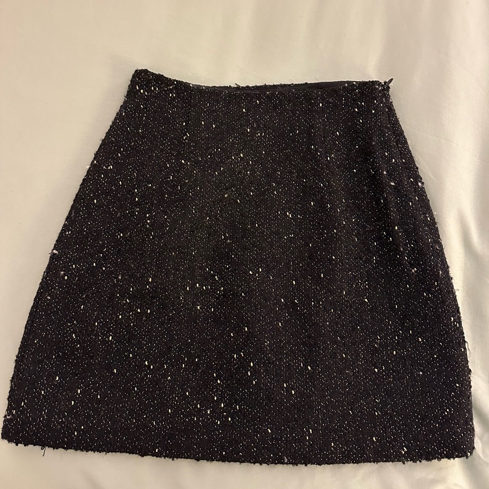 Aritzia tweed skirt